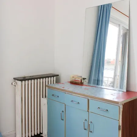 Bright Studio With View Of The Eiffel Tower Paris